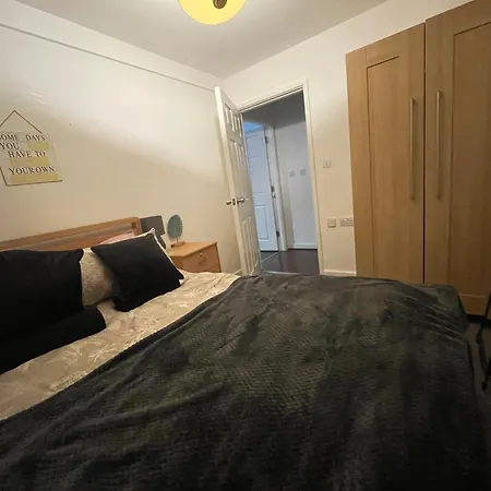 Business & Leisure City Centre 2 Bed En-Suite Apartment With Free Parking And Netflix Coventry Exterior photo